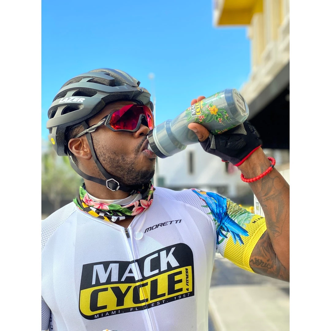 Camelbak Mack Cycle Podium Chill 21oz Water Bottle 5 Camelbak Mack Cycle Podium Chill 21oz Water Bottle