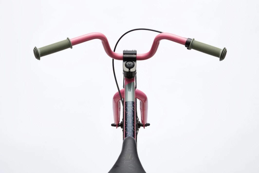 Cannondale Trail Single-Speed 20" Girl's Bike SALE 6 Cannondale Trail Single-Speed 20" Girl's Bike SALE