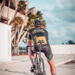 Mack Cycle & Fitness Mack Cycle Men's Parrot Cycling Bib Short