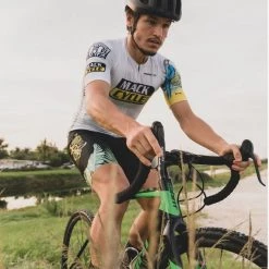 Mack Cycle & Fitness Mack Cycle Men's Parrot Cycling Jersey