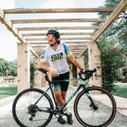 Mack Cycle & Fitness Mack Cycle Men's Parrot Cycling Bib Short