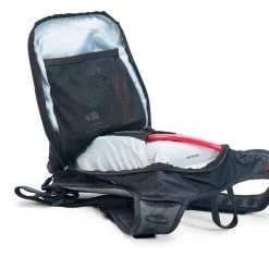 USWE Outlander 9 Hydration Backpack